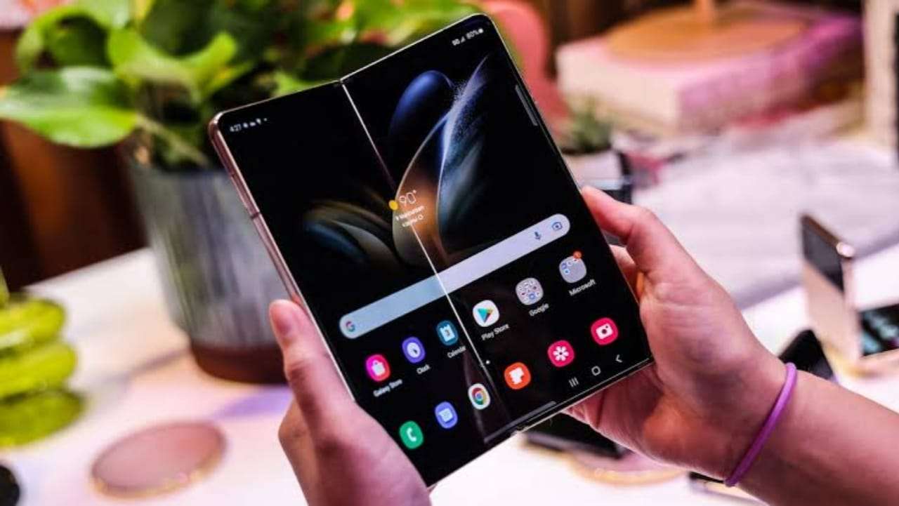 Samsung Galaxy Z Fold 4 Unleashes Enhanced